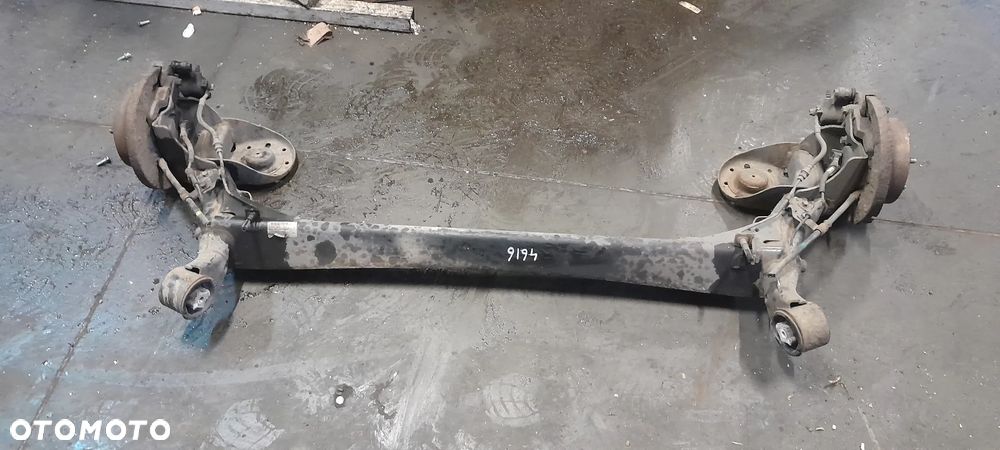 KIA SOUL I FL LIFT 1.6 CRDI BELKA TYLNA TYŁ OŚ KOMPLETNA TARCZE ZACISKI ABS nr. 46/6 - 1