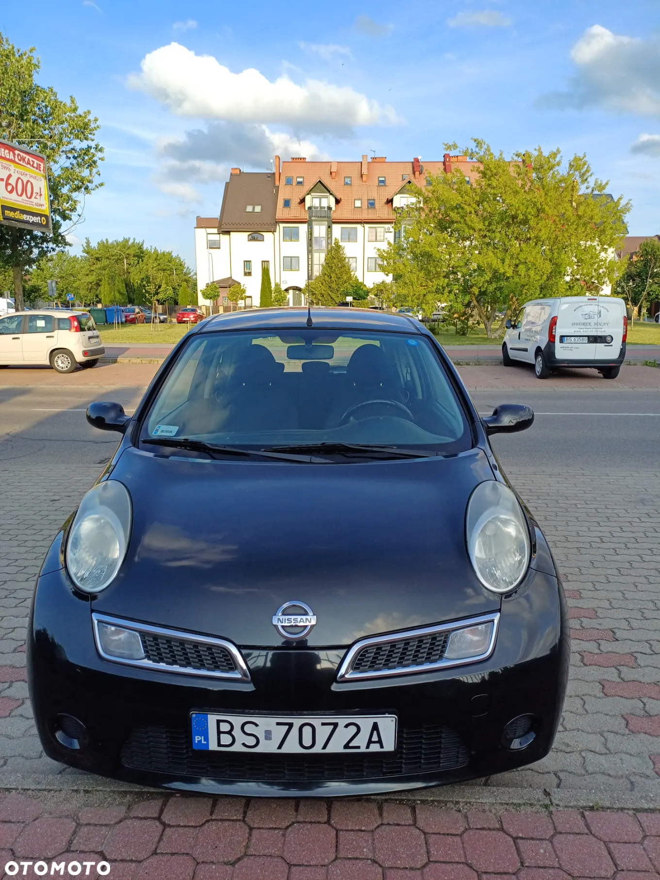 Nissan Micra - 10