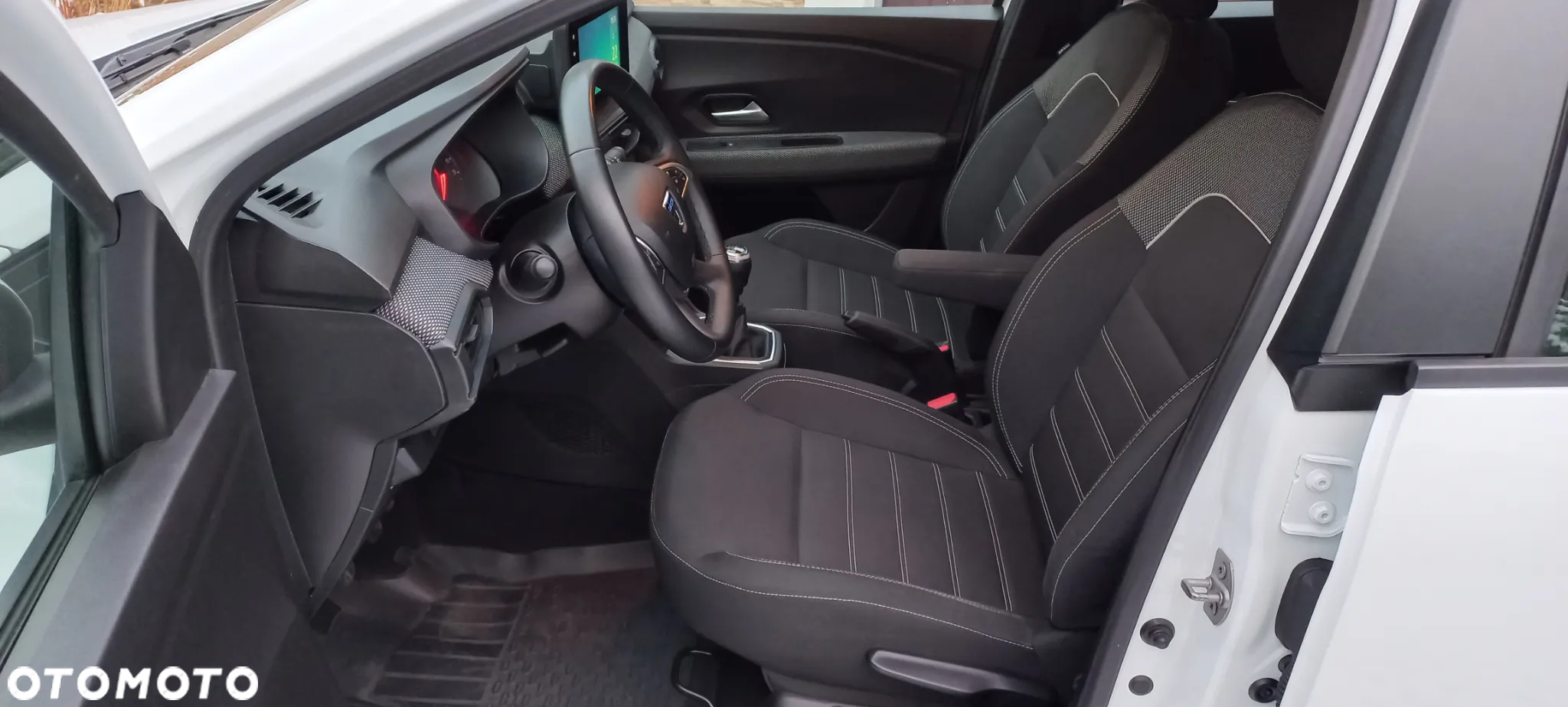 Dacia Sandero 1.0 TCe Laureate S&S - 6