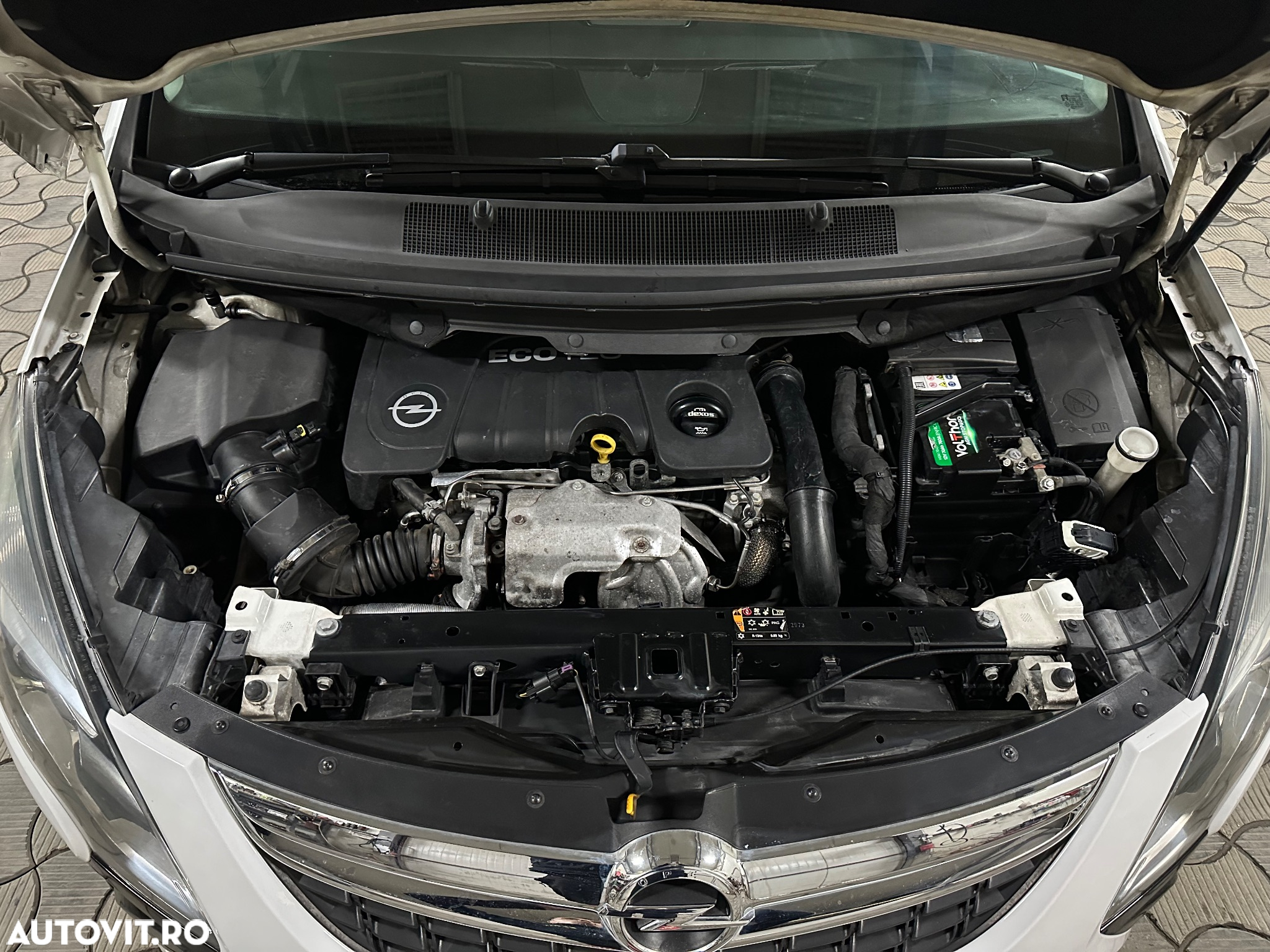 Opel Zafira Tourer 1.6 CDTI ECOTEC Start/Stop Cosmo - 11