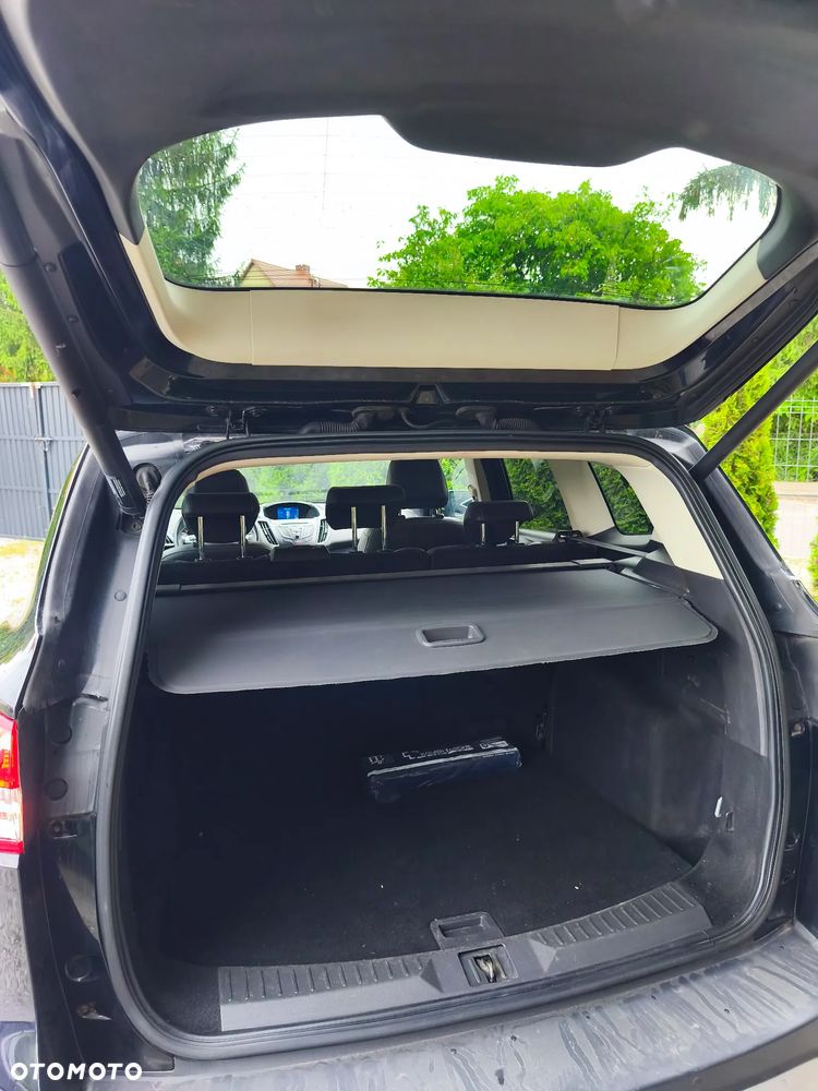 Ford Kuga 2.0 TDCi 4x4 Titanium - 23