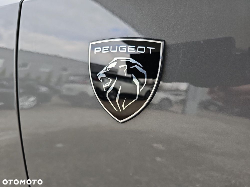 Peugeot 408 - 37