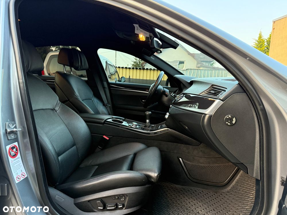 BMW Seria 5 520d Efficient Dynamics Edition - 19