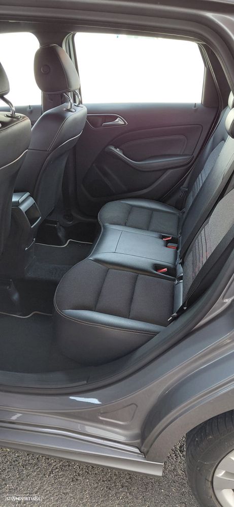 Mercedes-Benz B 180 CDI Urban - 9