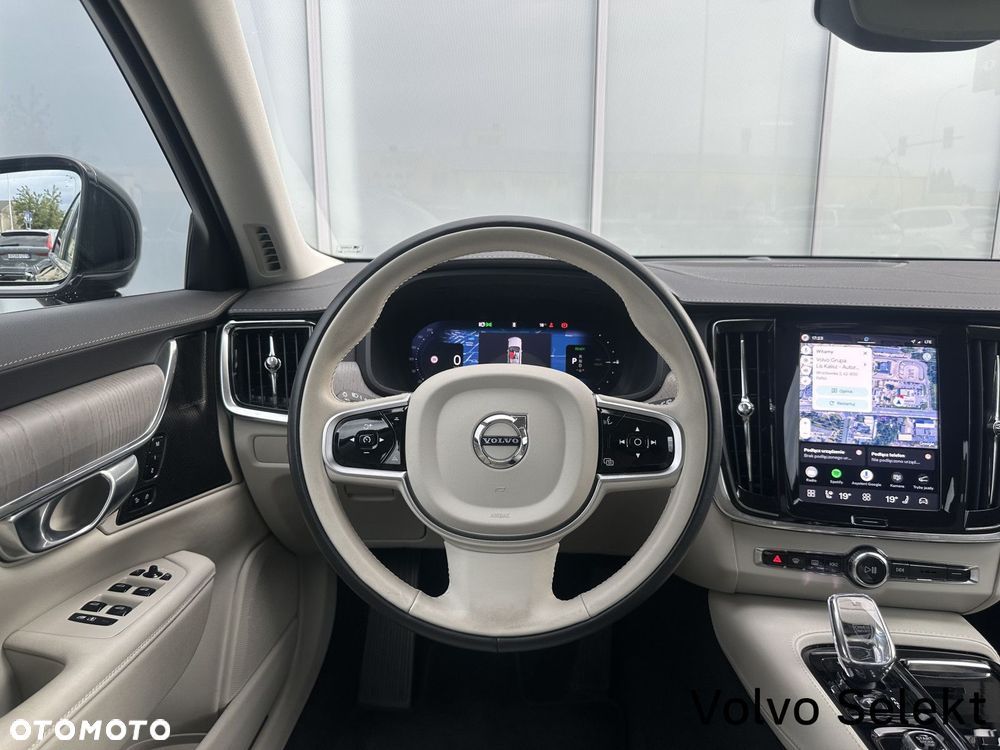 Volvo V90 - 26