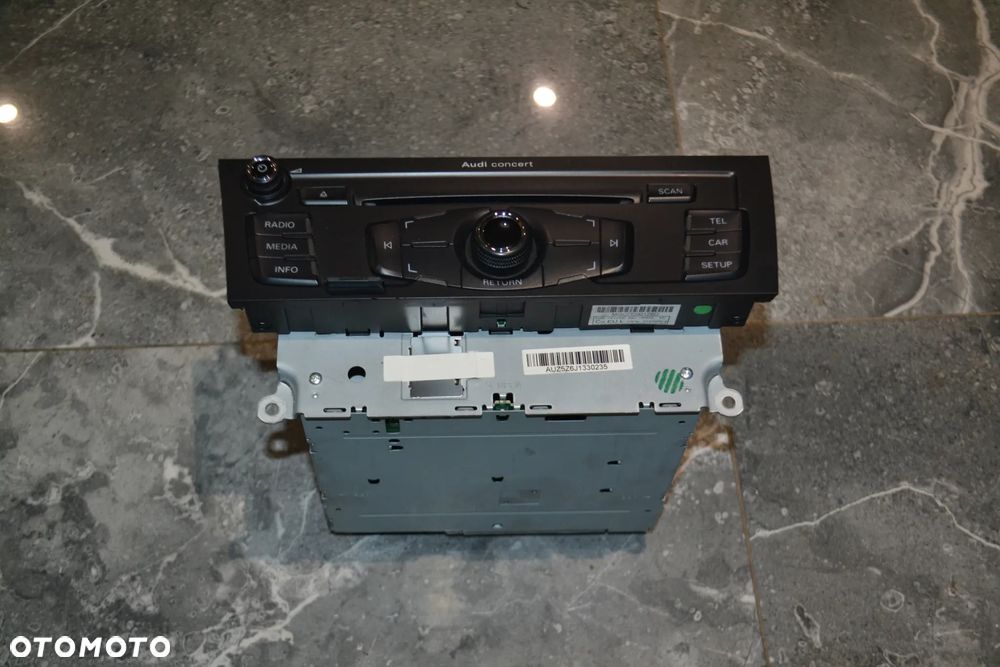 AUDI A4 B8 A5 Q5 RADIO CONCERT 8T1035186P POMORSKIE - 1