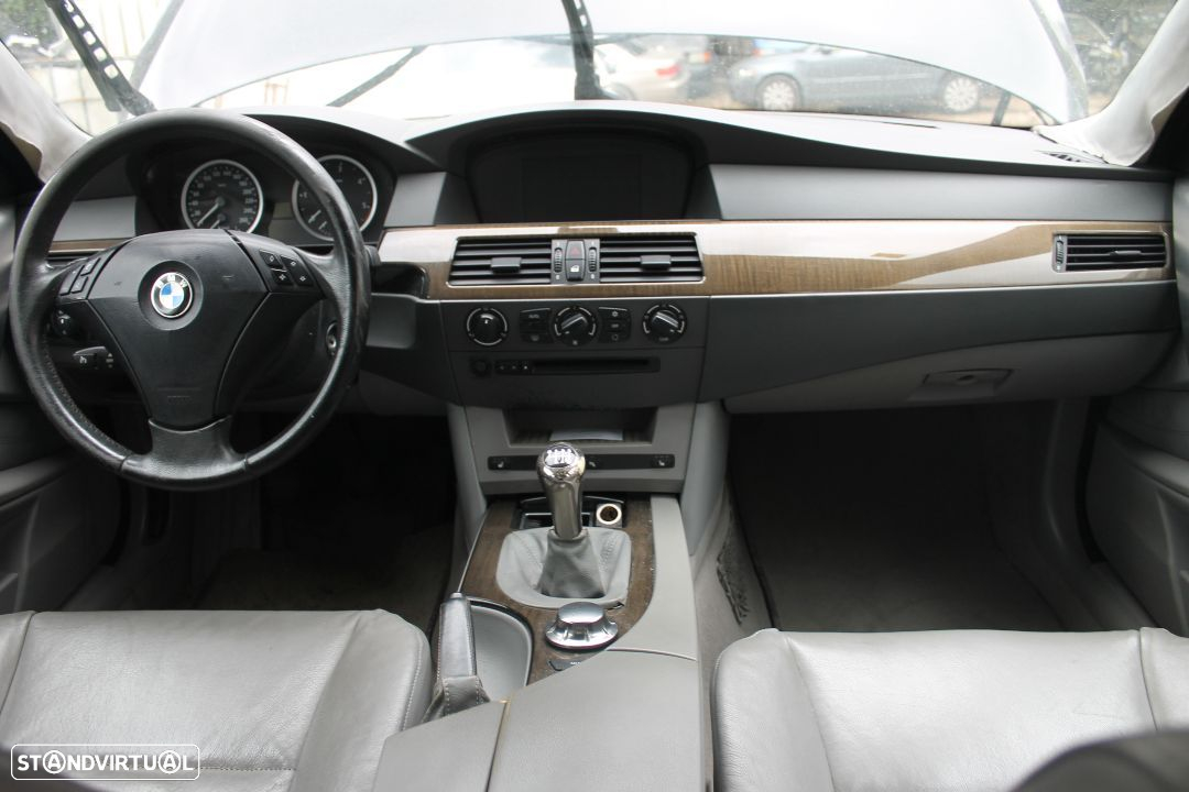 BMW  530 de 2004 - 14