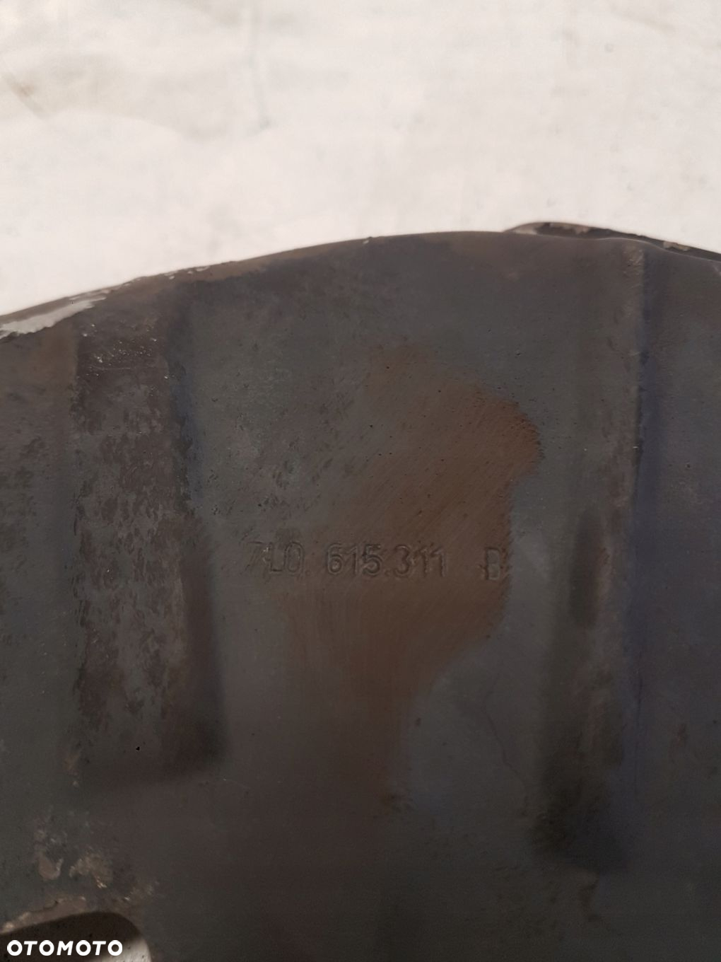 OSŁONA TARCZY LEWY PRZÓD AUDI Q7 7L0615311B - 6