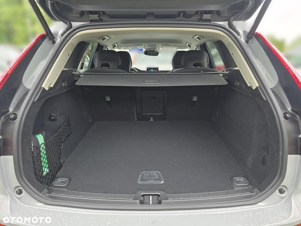 Volvo XC 60 B5 B AWD Core - 5