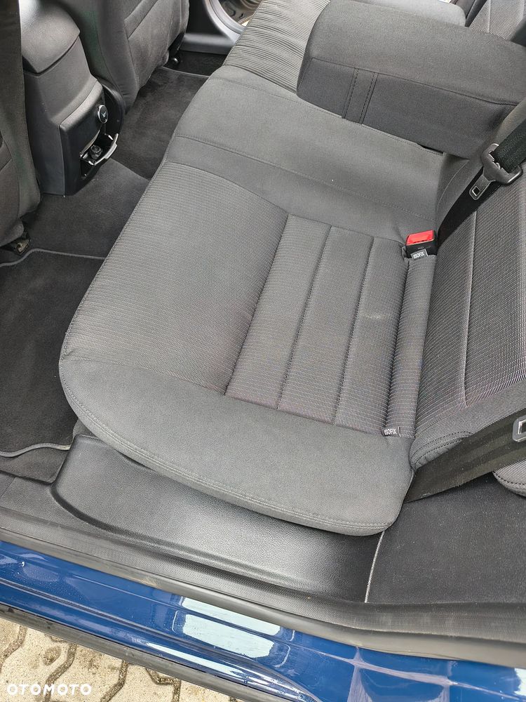 Ford Mondeo - 24