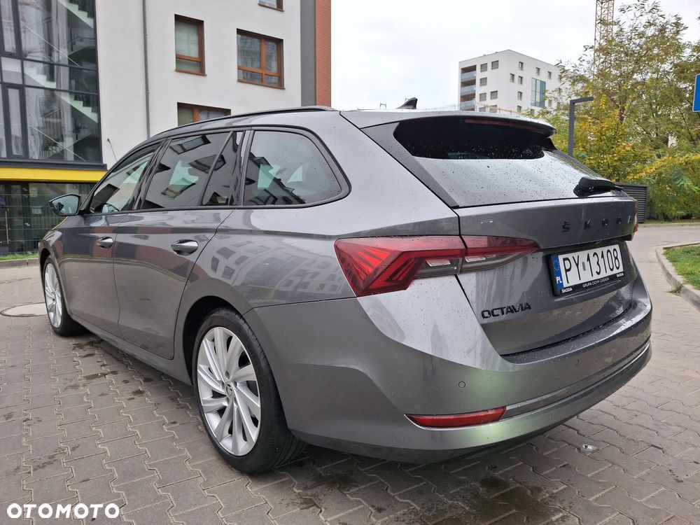 Skoda Octavia 2.0 TDI Style DSG - 8