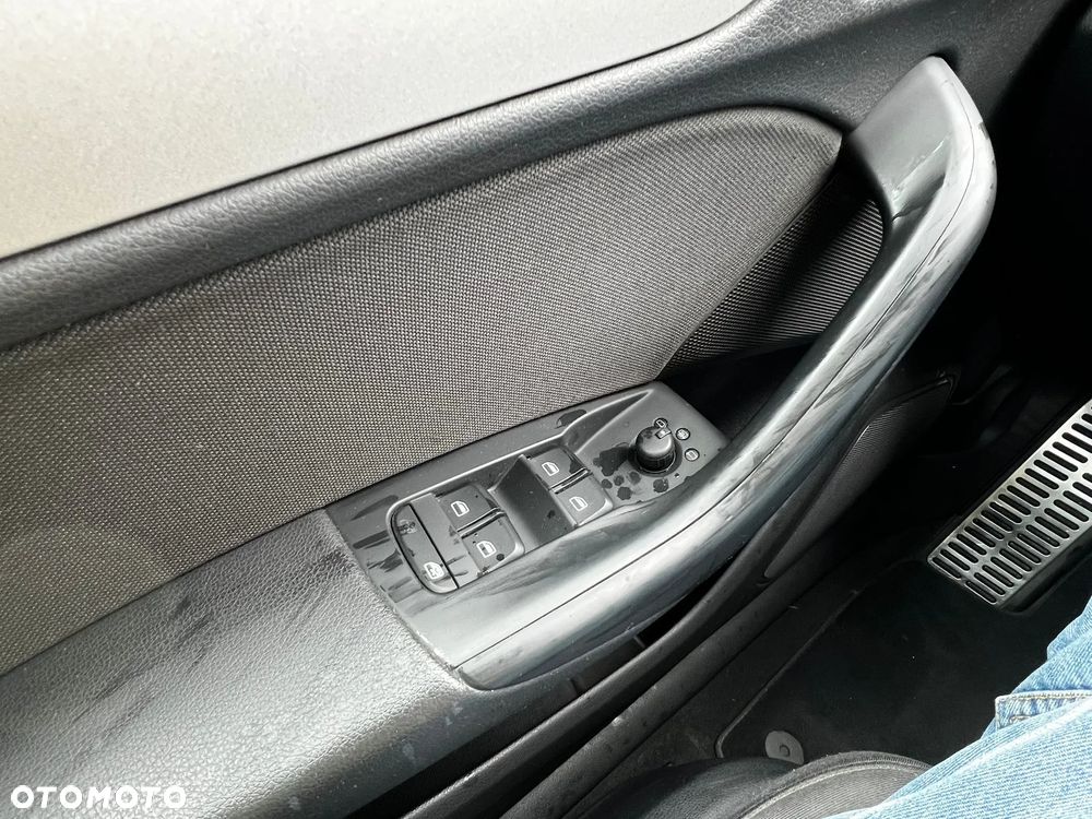 Audi Q3 2.0 TFSI Quattro - 11