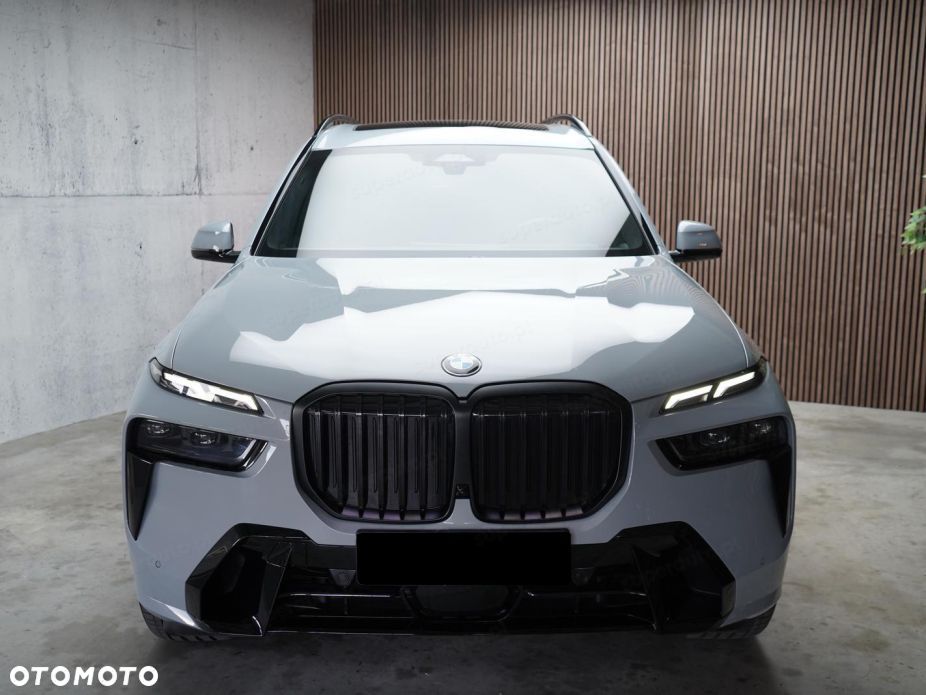BMW X7 - 6