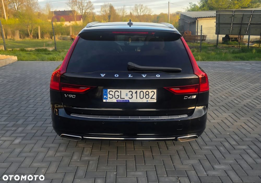 Volvo V90 D4 SCR Inscription - 4