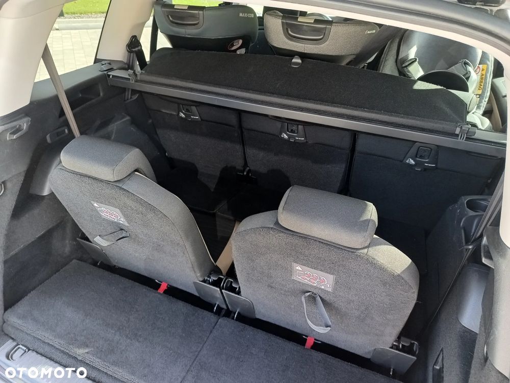 Citroën C4 Grand Picasso - 16