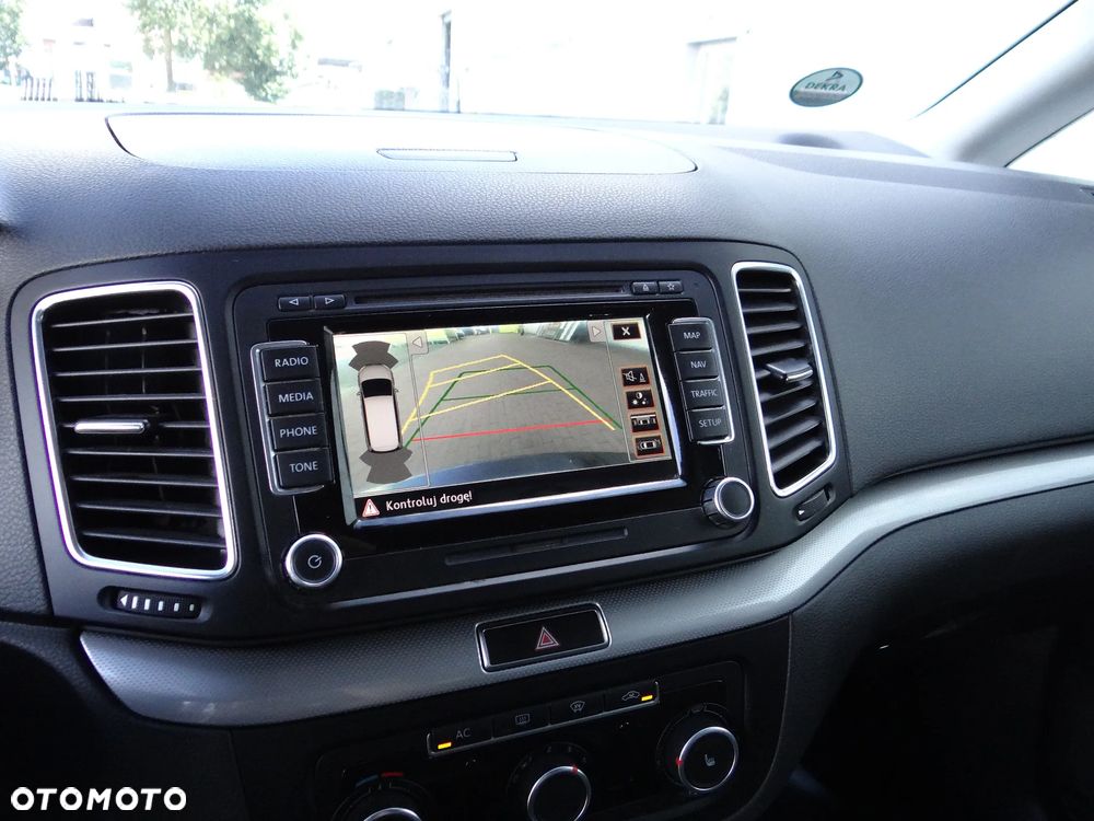 Volkswagen Sharan - 13