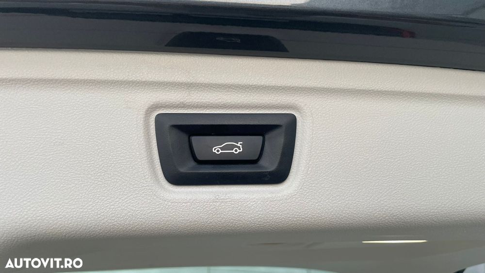 BMW Seria 3 320d Touring xDrive Aut. Advantage - 15