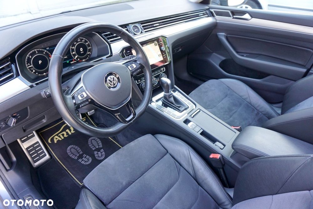 Volkswagen Arteon 2.0 TDI SCR DSG Elegance - 25