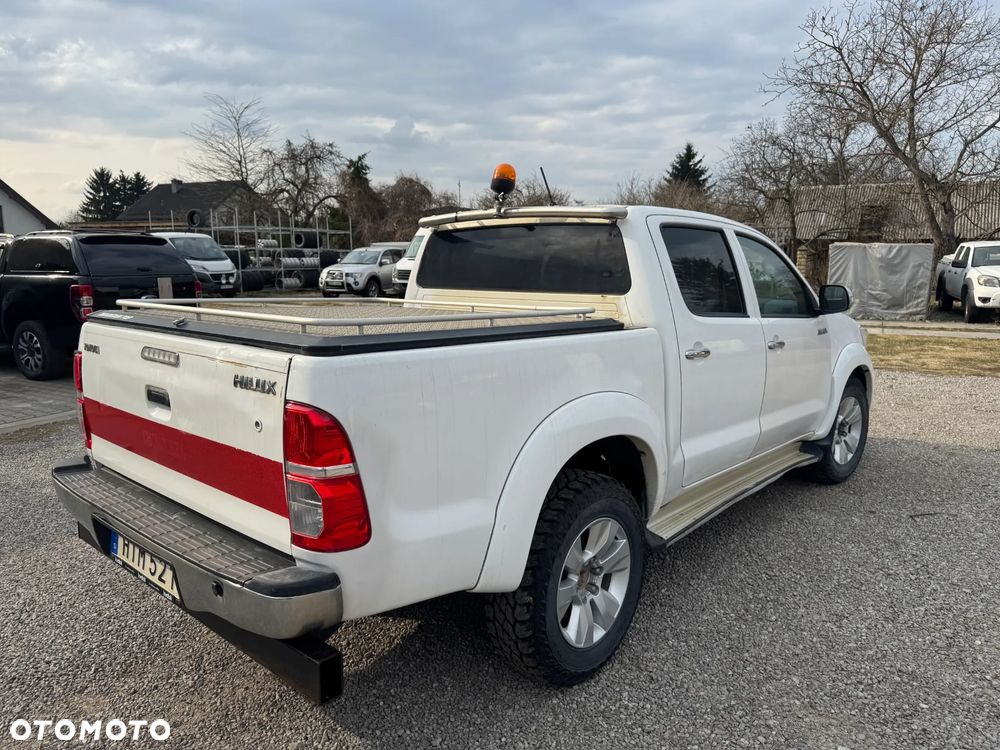 Toyota Hilux 4x4 Double Cab DPF Autm Comfort - 3