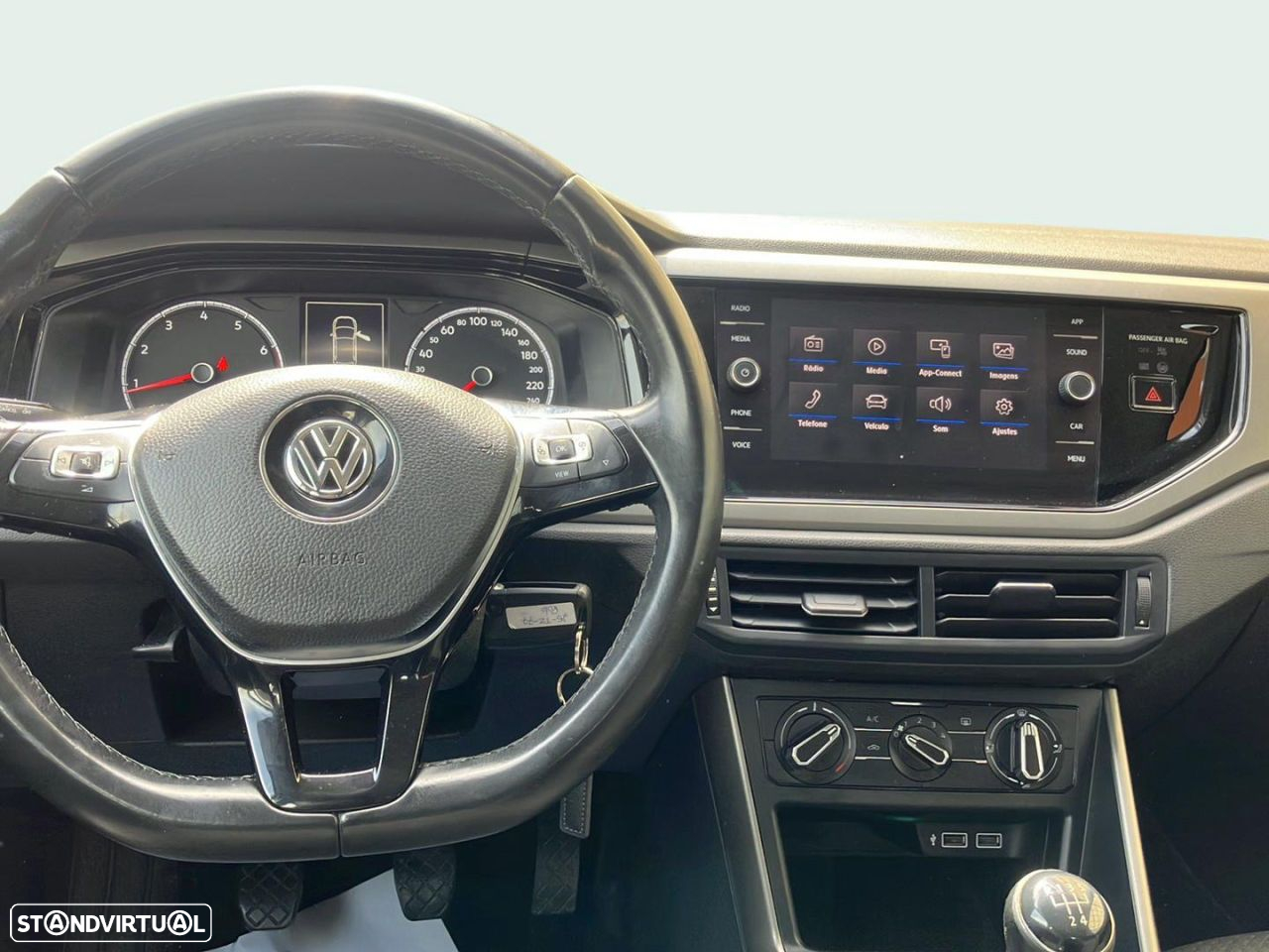 VW Polo 1.0 Confortline - 14