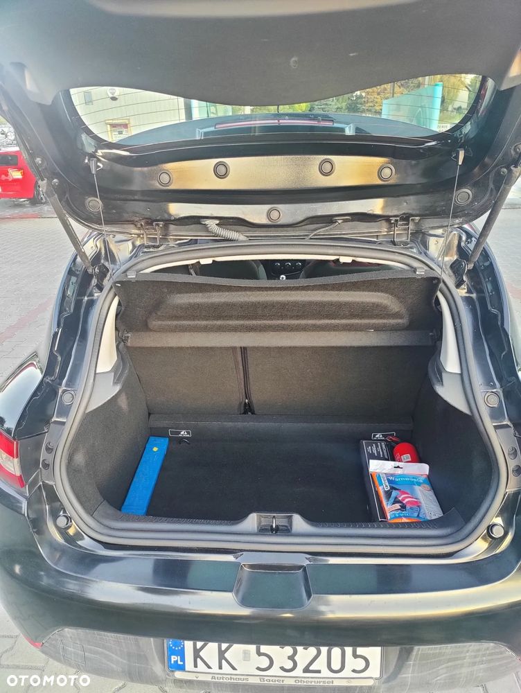 Renault Clio 1.2 16V Life - 10