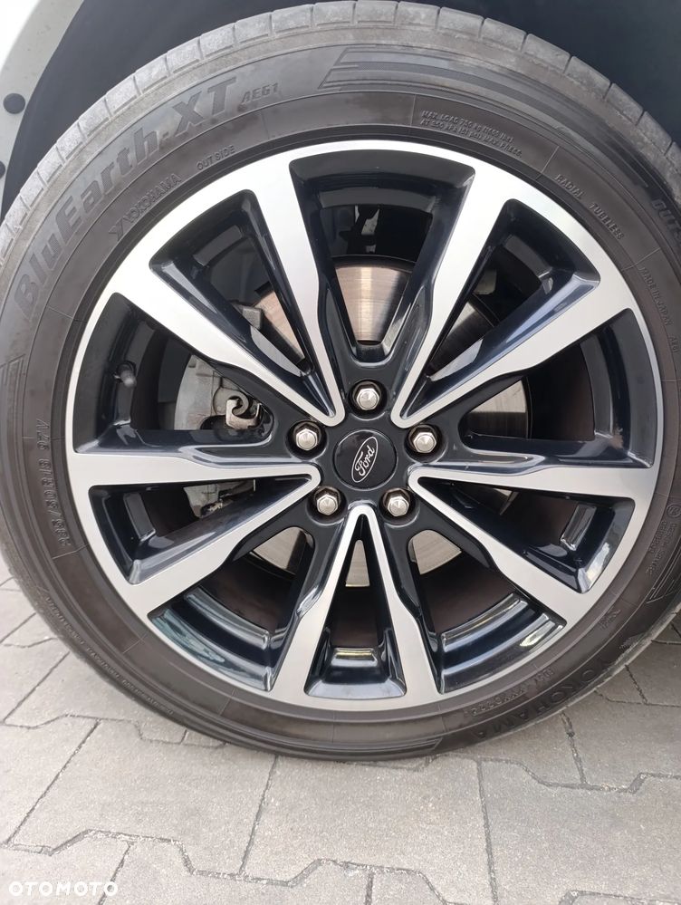 Ford Kuga 2.0 TDCi AWD ST-Line - 21
