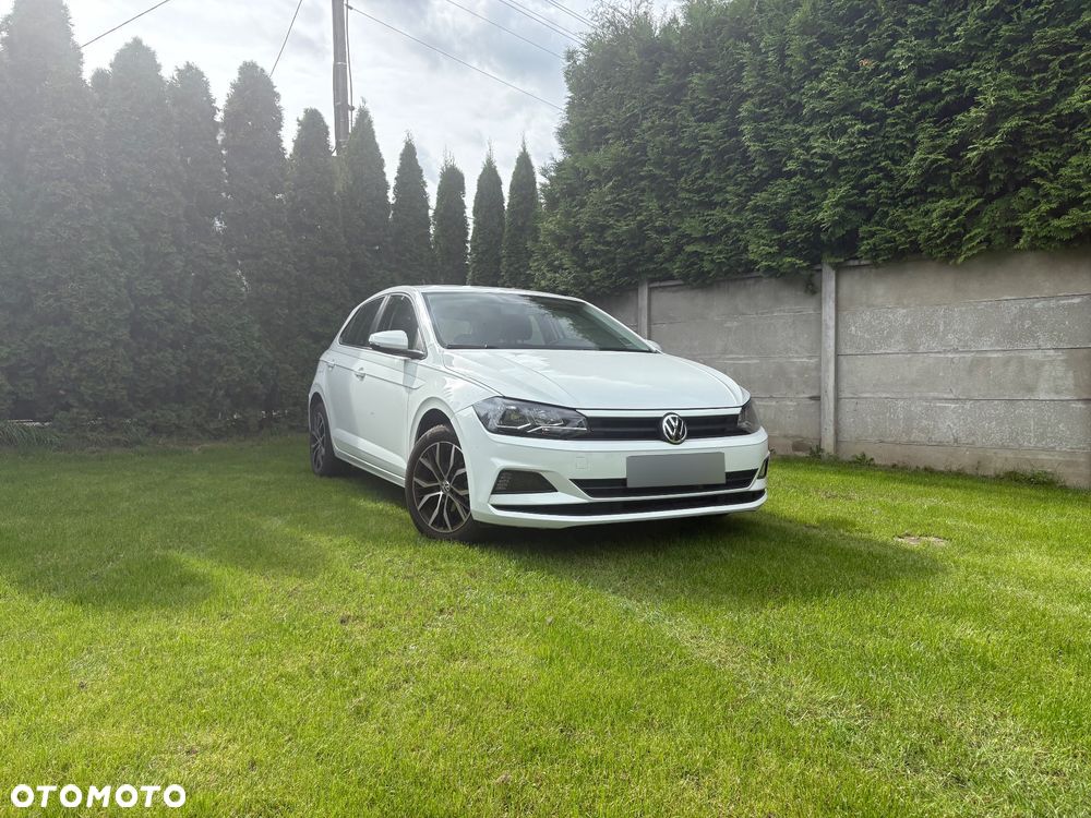 Volkswagen Polo 1.0 Comfortline - 1