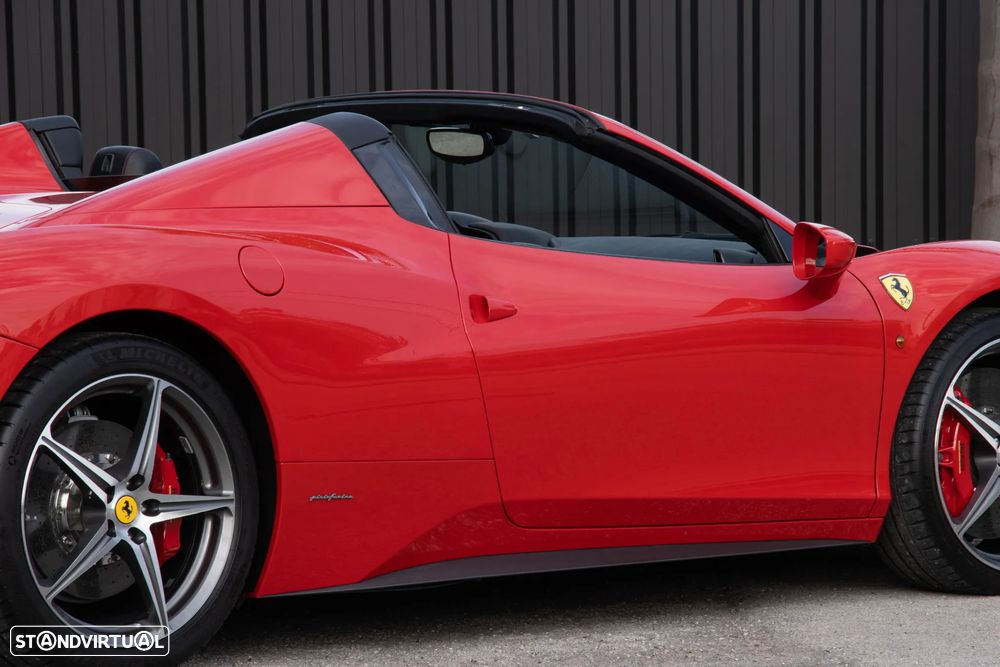 Ferrari 458 Spider - 16