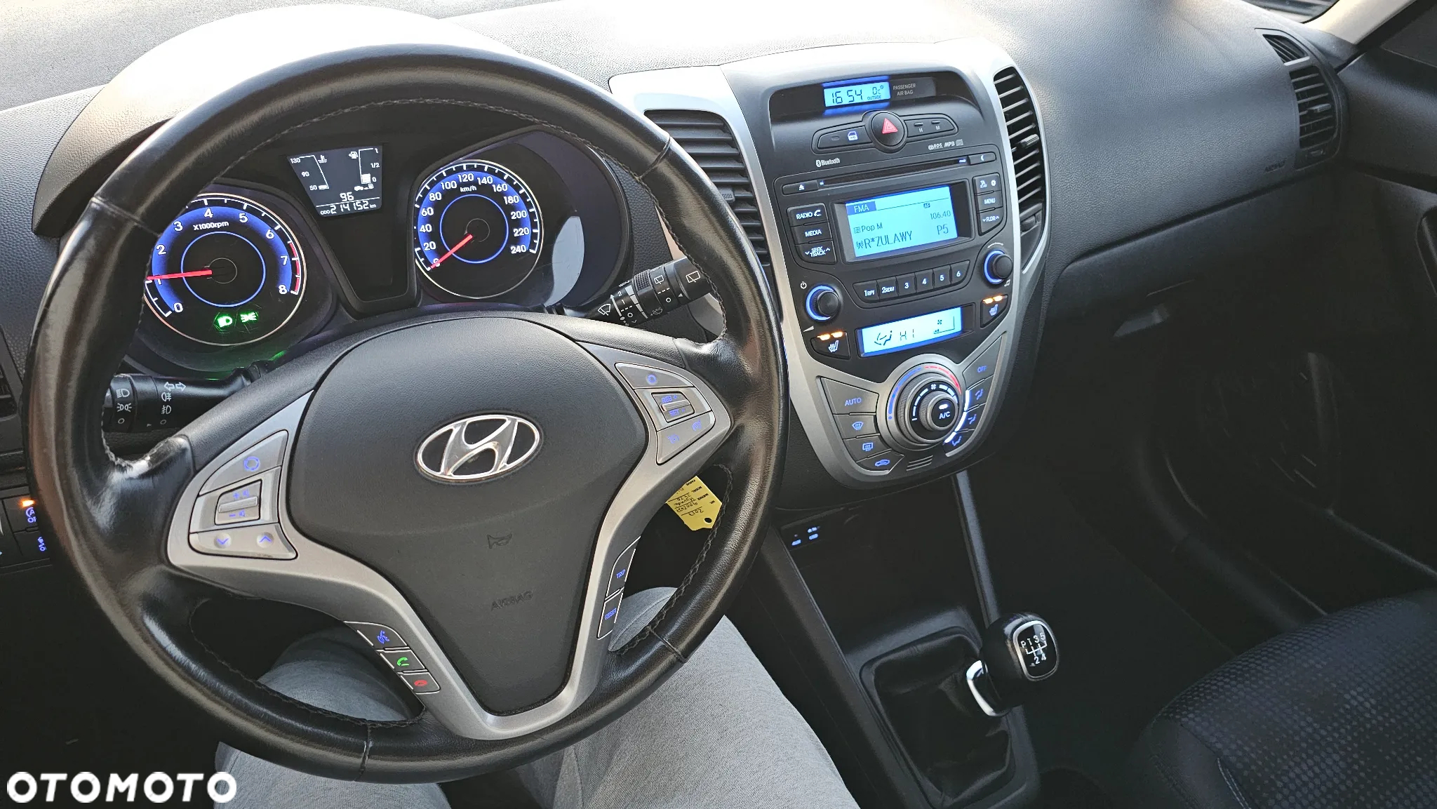 Hyundai ix20 1.4 blue Comfort - 20