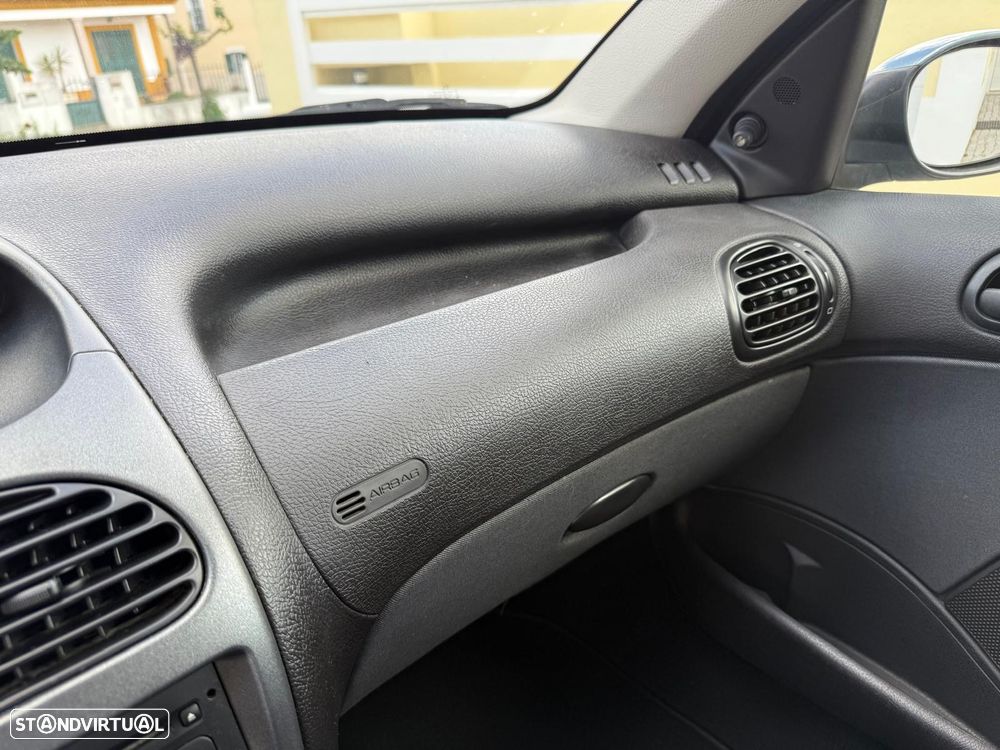 Peugeot 206 1.4 Look II - 11