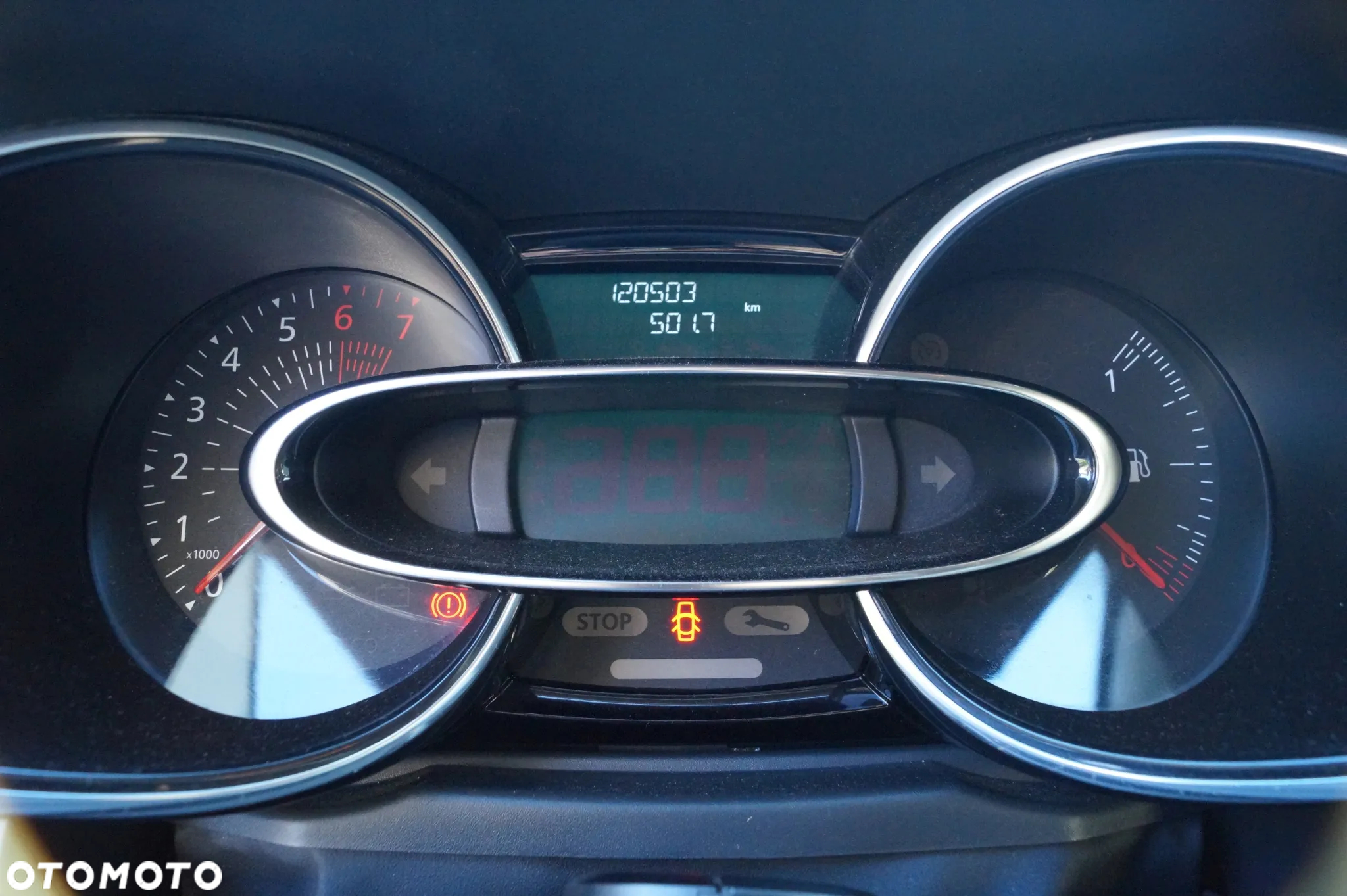 Renault Clio 1.2 16V Limited Plus - 2