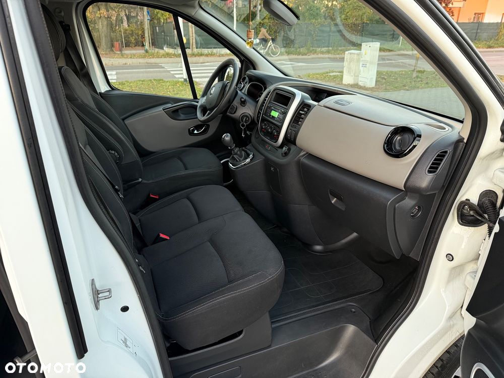 Renault Trafic - 10