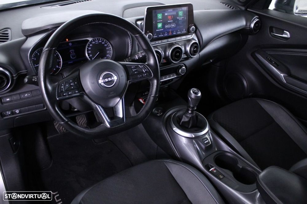 Nissan Juke 1.0 DIG-T N-Connecta - 32