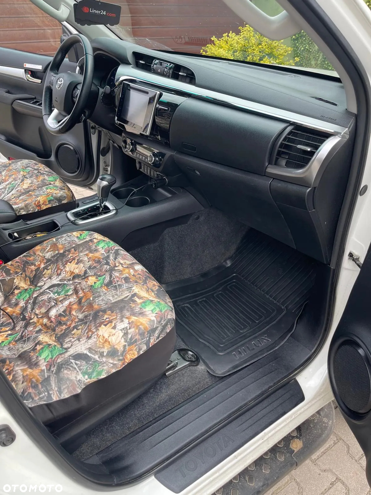 Toyota Hilux 2.4 D-4D Double Cab SR5 4x4 - 12