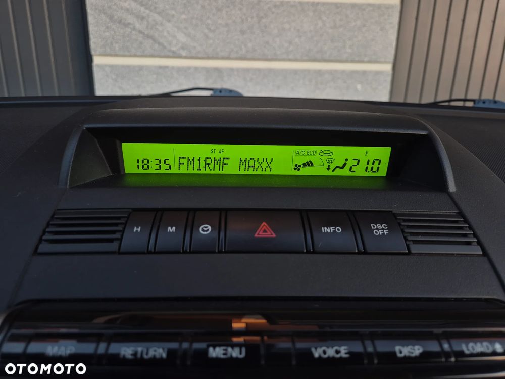 Mazda 5 2.0 Sport - 11