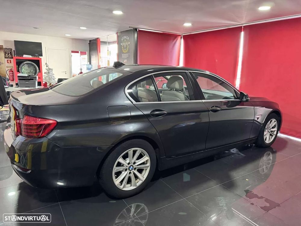 BMW 520 d Line Sport - 6