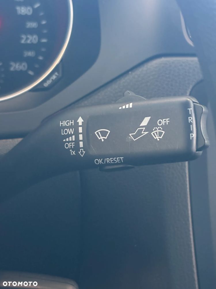 Volkswagen Jetta 2.0 TDI DPF BMT Trendline - 23