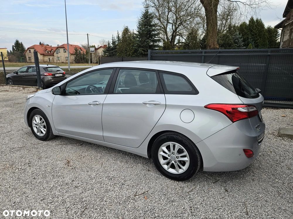 Hyundai i30 1.4 Comfort - 7