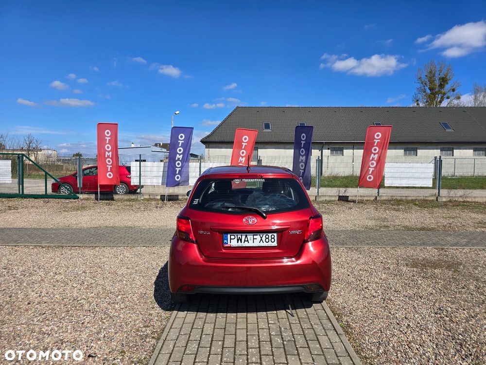 Toyota Yaris 1.33 Premium - 7