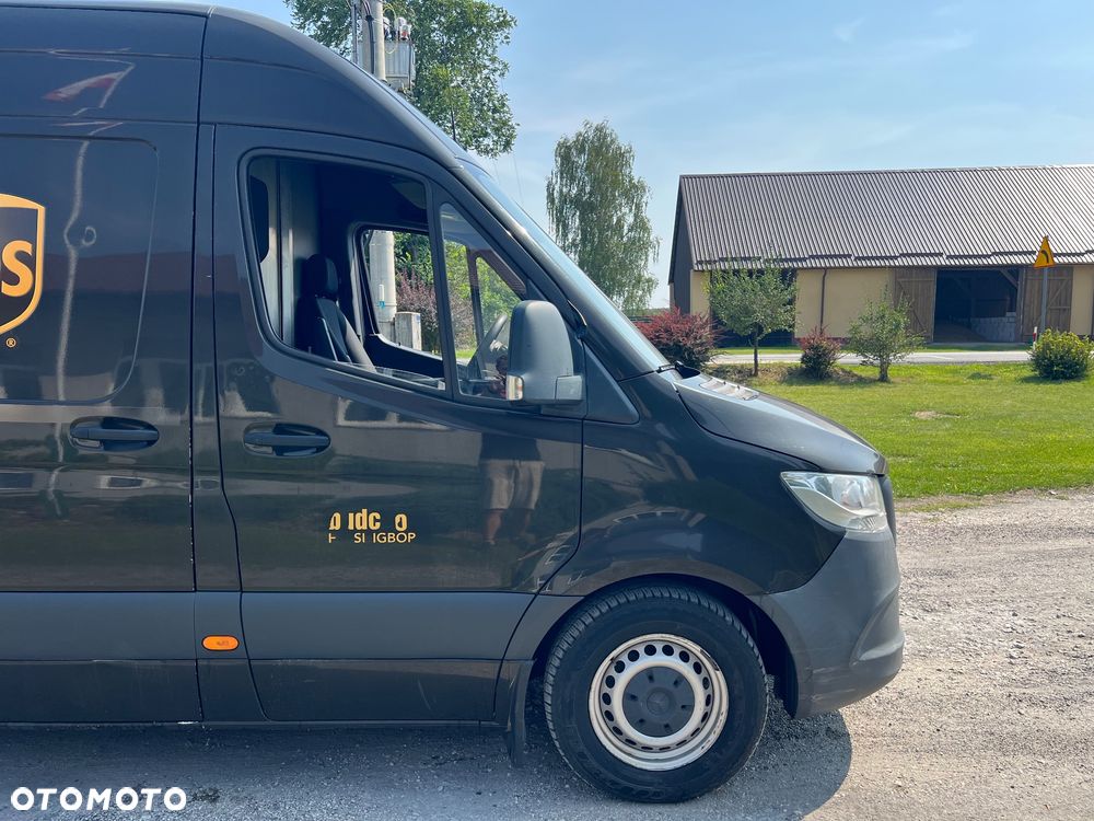 Mercedes-Benz SPRINTER 907 Maxi - 11