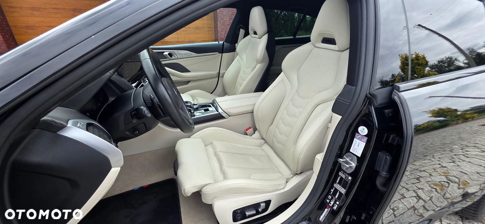 BMW Seria 8 - 30