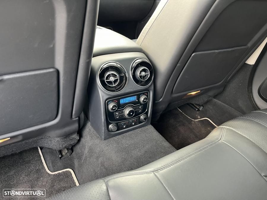 Jaguar XJ 3.0 D V6 Premium Luxury - 40