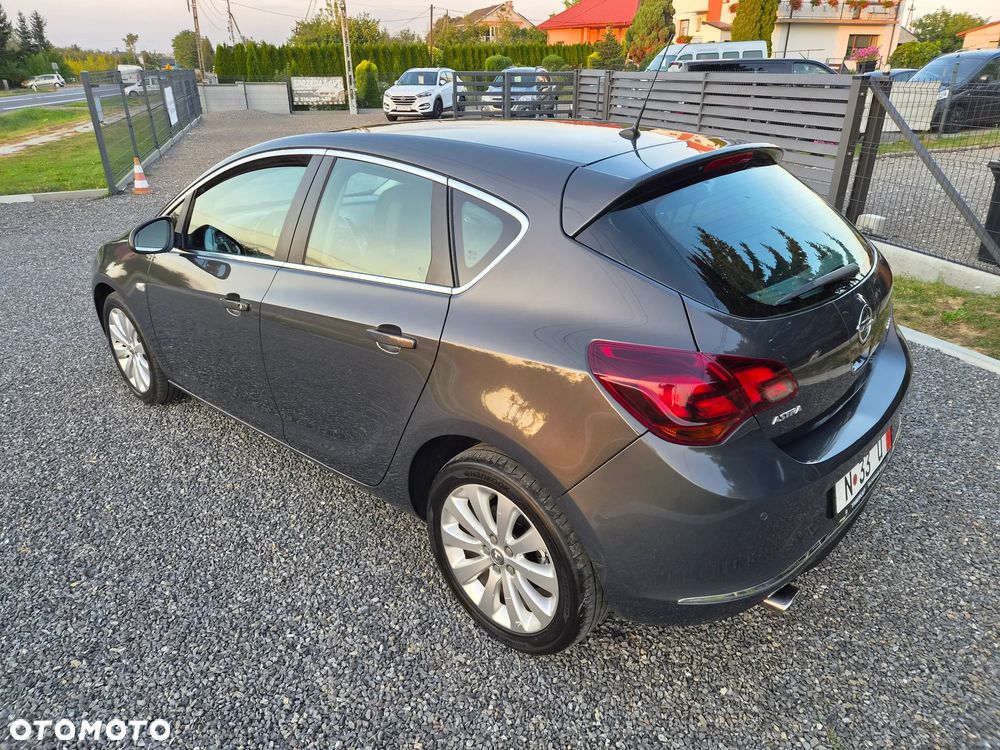 Opel Astra 1.4 Turbo Automatik Exklusiv - 4