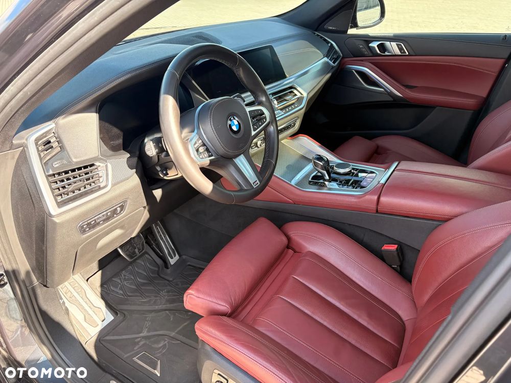 BMW X6 M50i - 6