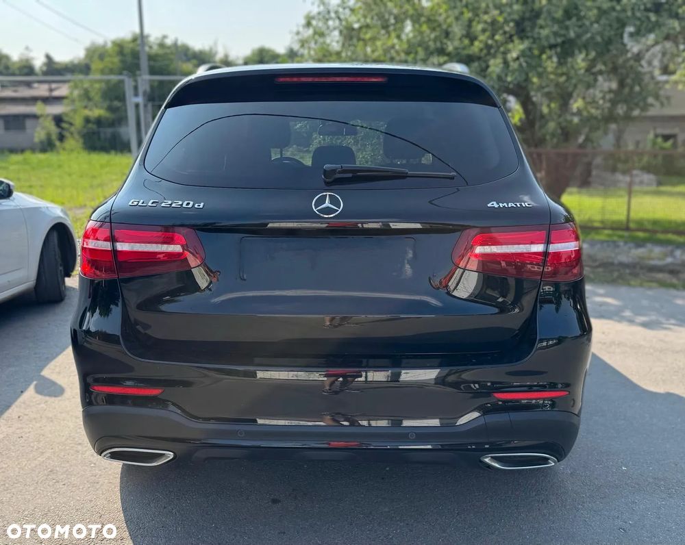 Mercedes-Benz GLC 220 d 4-Matic - 3