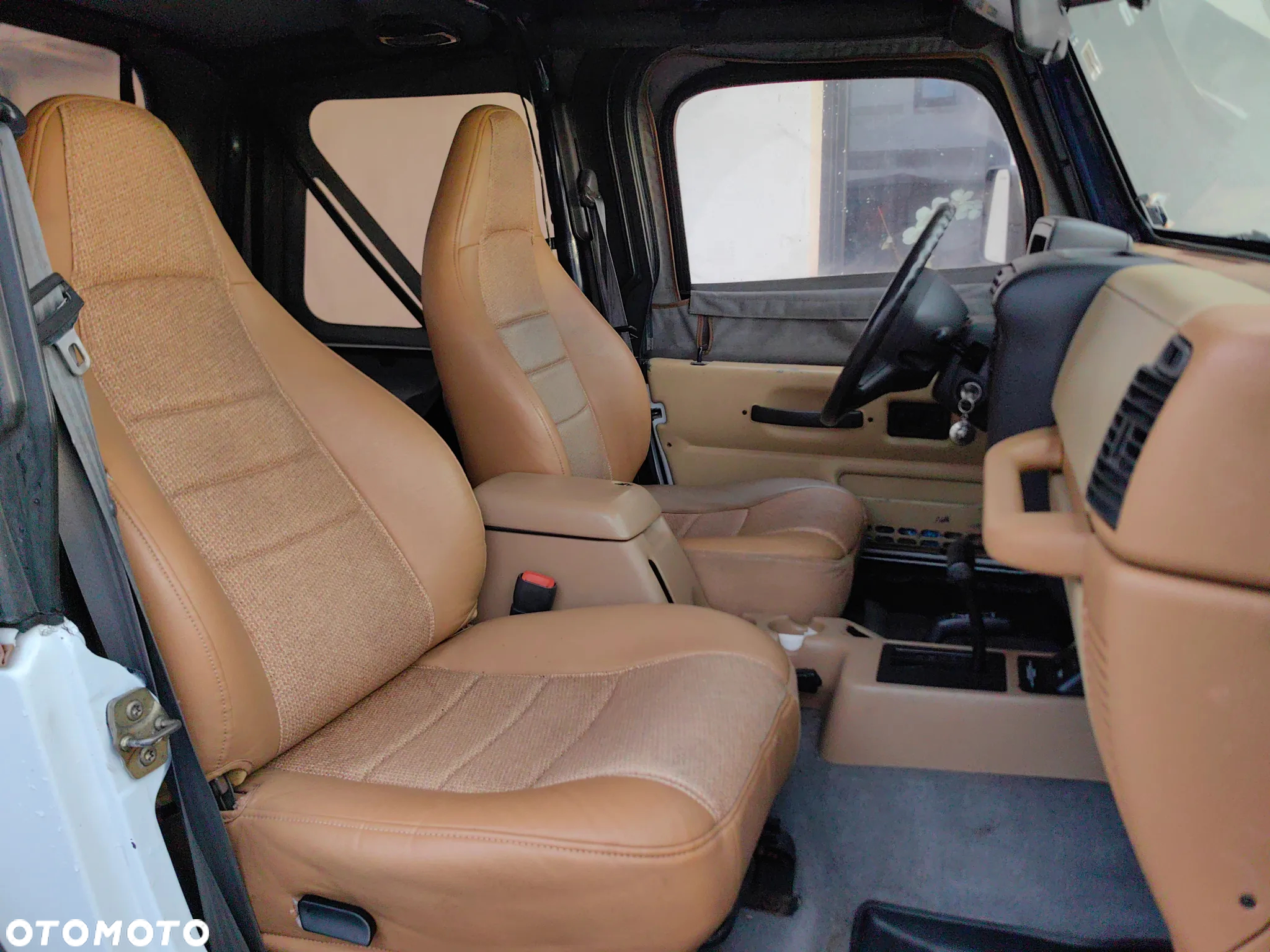 Jeep Wrangler 4.0 Automatik Sahara - 10