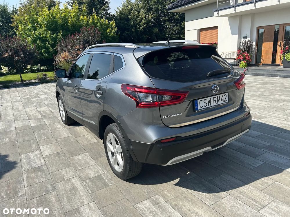 Nissan Qashqai 1.2 DIG-T N-Connecta EU6 - 4