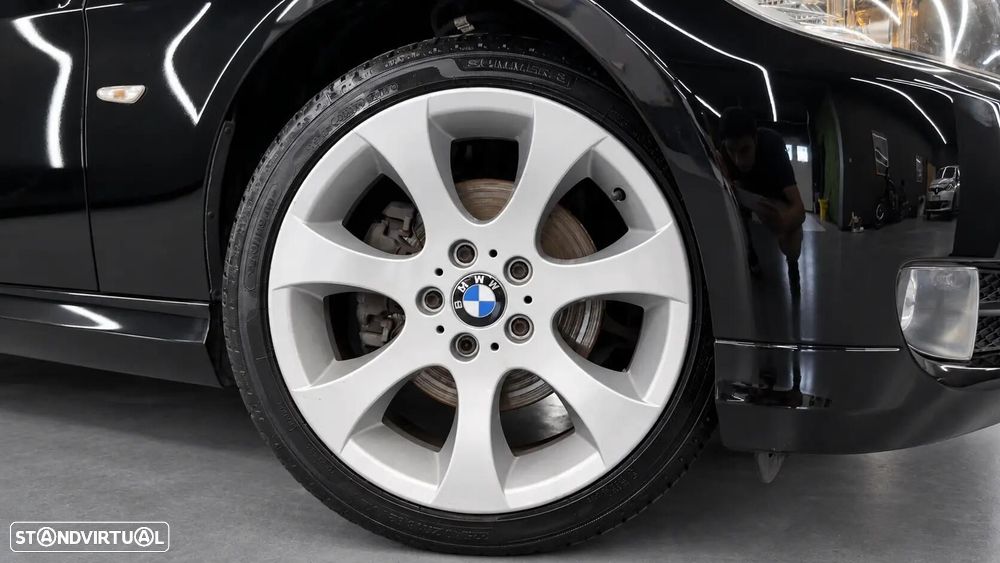 BMW 318 d Navigation - 22