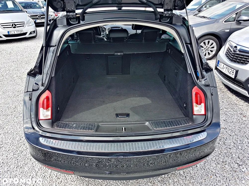 Opel Insignia 2.0 CDTI ecoFLEX Business Cosmo - 23