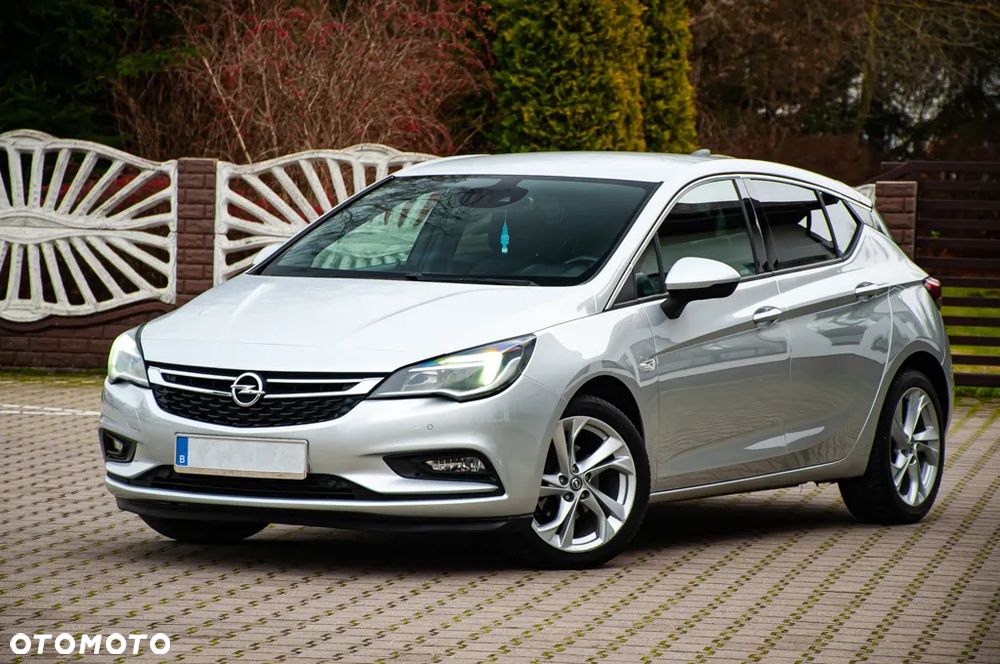 Opel Astra 1.4 Turbo Innovation - 4